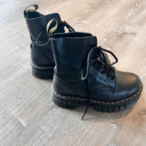Dr. Martens Audrick 8-Eye Boot - Picture 4 of 5